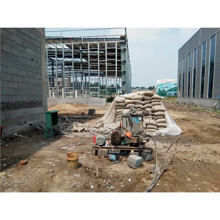 金平地基下沉注浆加固施工